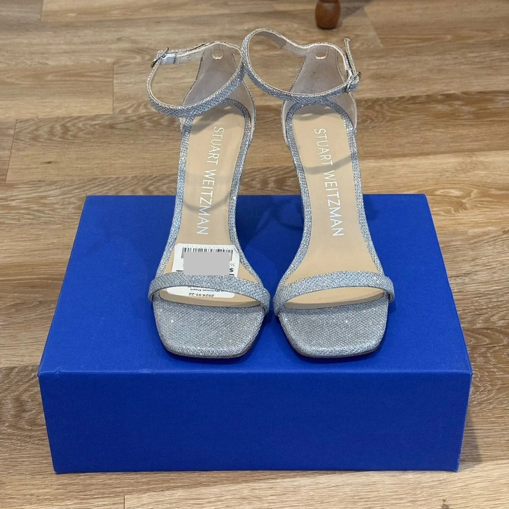 Stuart Weitzman product information